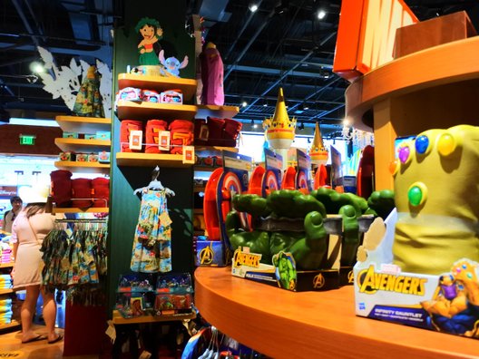 Disney store ALAMOANA