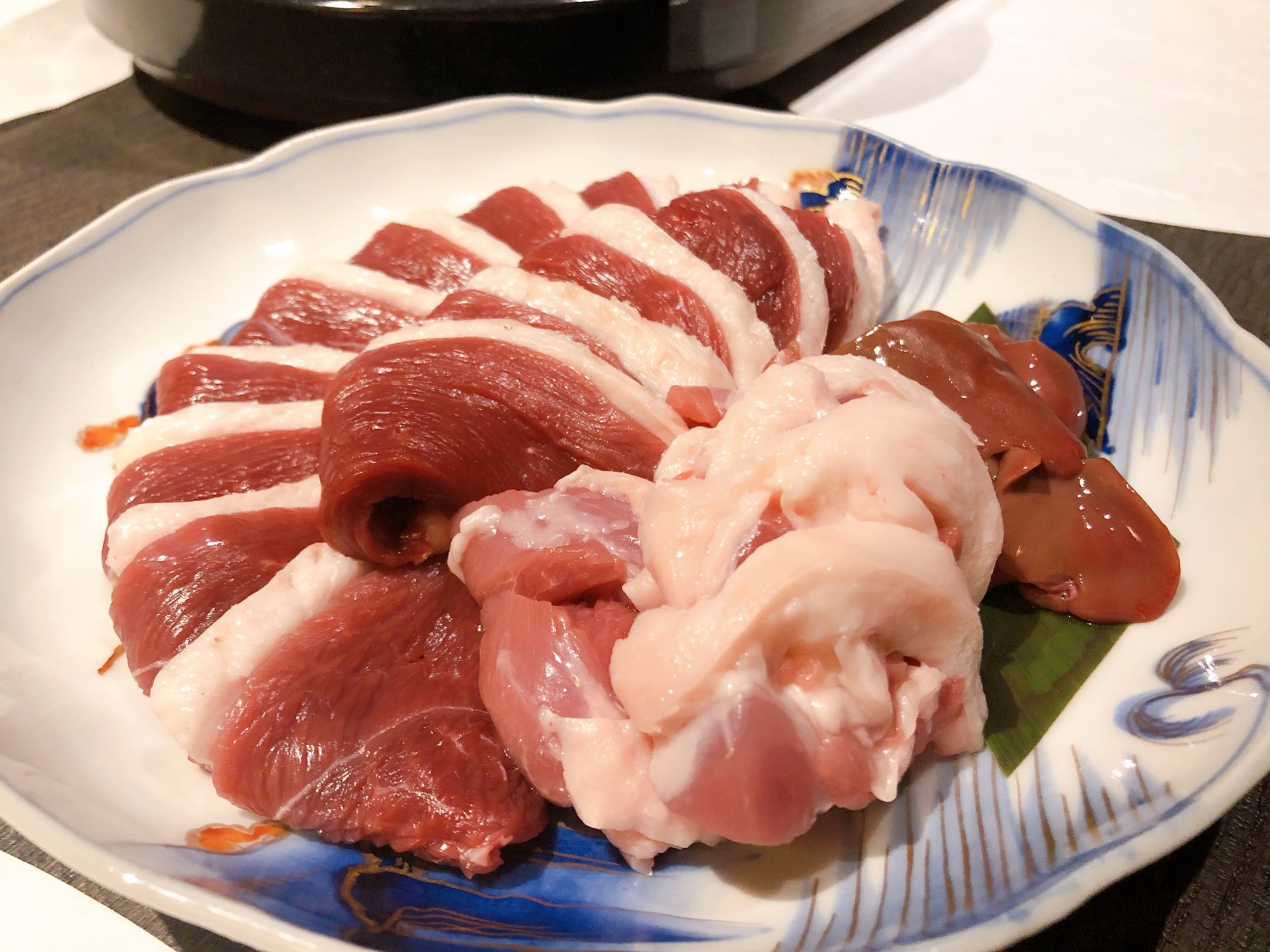 神戸三宮で大人女子会♡ミシュランを獲得した鴨料理専門店 田ぶちと人気薫製バーダリアで過ごす特別な時間