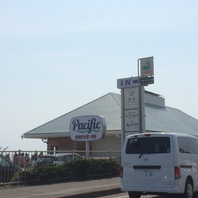 Pacific DRIVE-IN