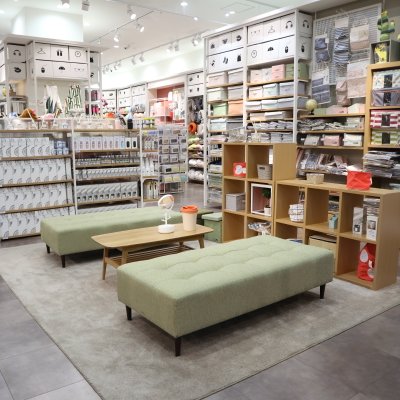 MINISO(ミニソー) イオンモール幕張新都心店