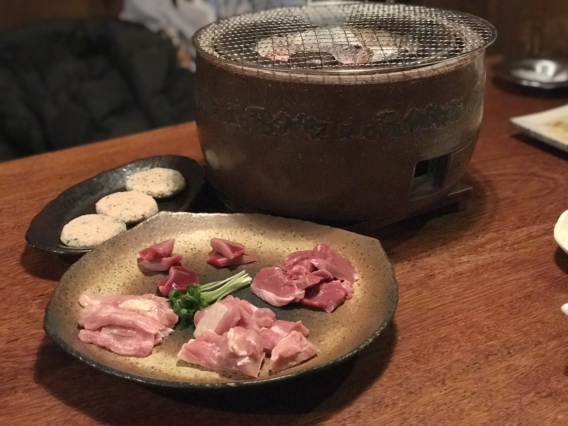 名古屋の行かなきゃ損な穴場・絶品の焼き鳥屋さん、「べんがら亭」に行ってみた！