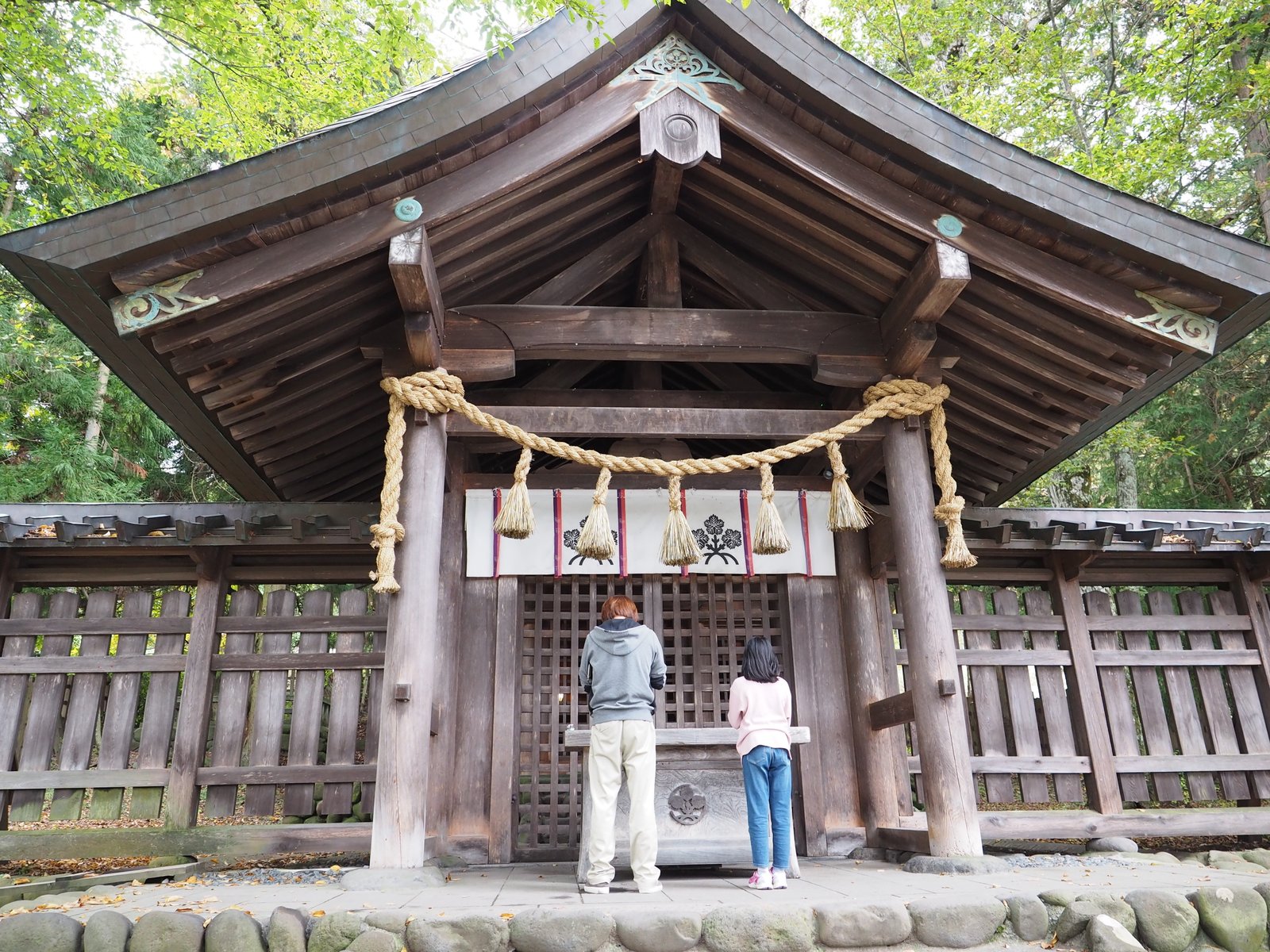 秋の長野旅 日本最古の神社のひとつ 信濃国一之宮 諏訪大社 Playlife プレイライフ