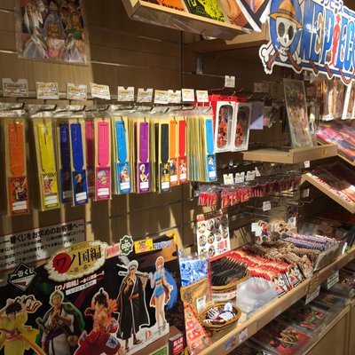 ジャンプショップ大阪心斎橋店