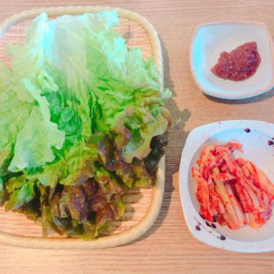 韓国・焼肉YAKUYAKU食堂