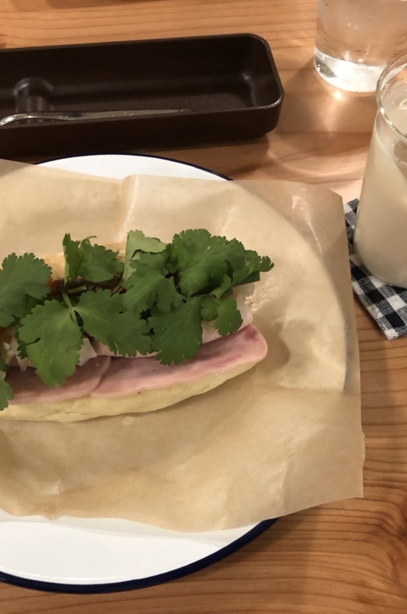 HOTORI SANDWICH&TEA（ホトリ サンドウィッチ&ティー）