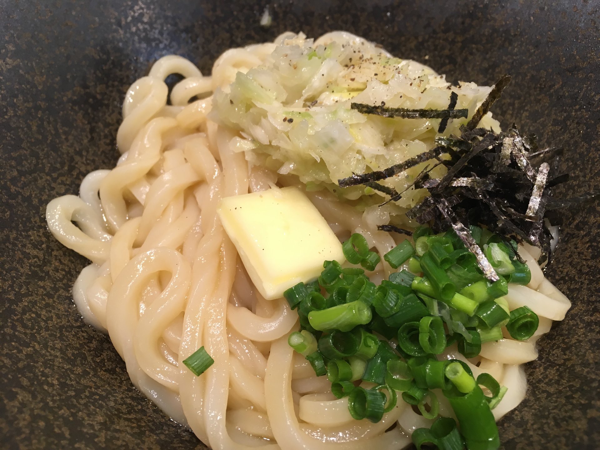 【渋谷駅徒歩7分】元芸人さん経営・驚きコスパ「山下本気うどん」でプレミアムフライデー