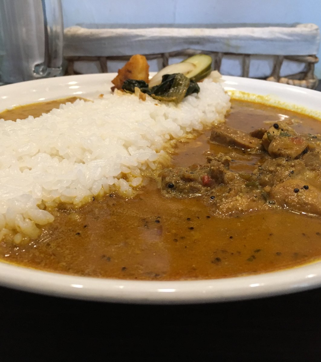 カレー&オリエンタルバル 桃の実 水道橋店