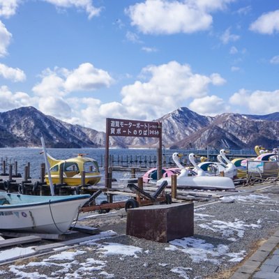 中禅寺湖