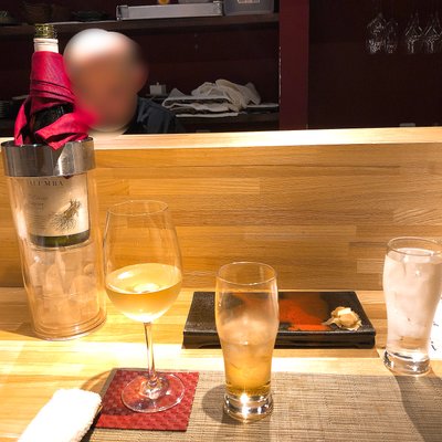 シャンパン&ワインと熟成鮨 Rikyu