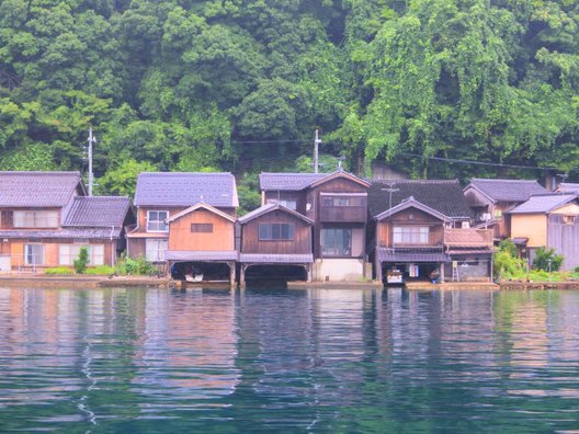 丹後海陸交通株式会社 伊根湾めぐり日出駅