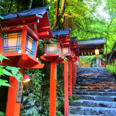 貴船神社