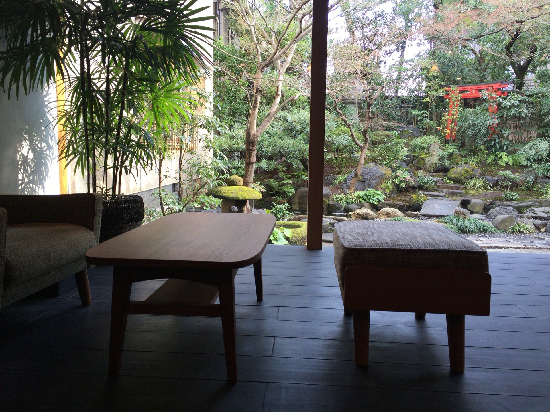 京都隠れ家カフェ『kawataro(カワタロ)』日本庭園を眺めながら八阪神社近くで