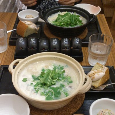 茶鍋cafe saryo サンシャインシティ店 （チャナベカフェ　サリョウ）