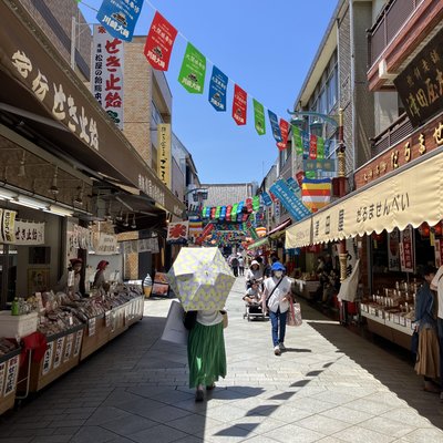 川崎大師仲見世通り