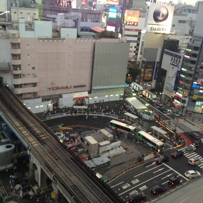 渋谷ヒカリエ