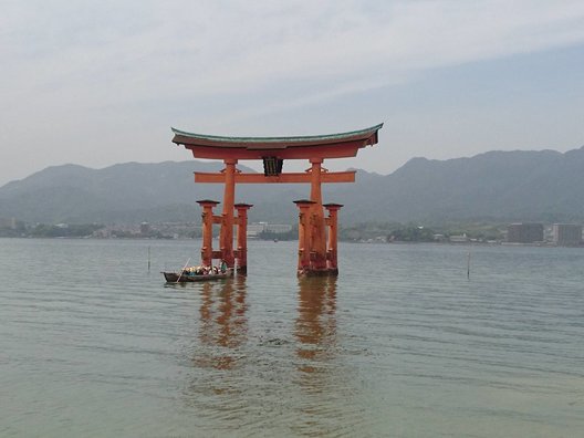 厳島神社