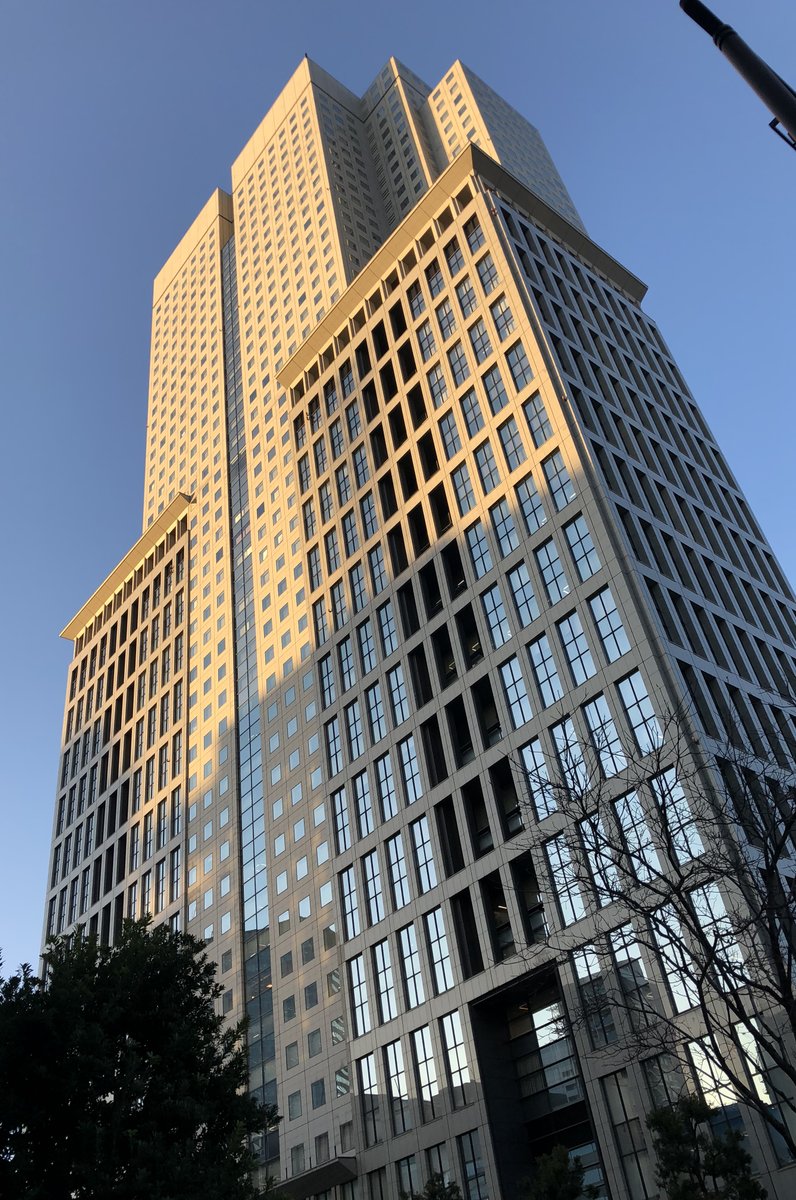 溜池山王駅