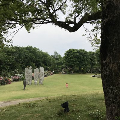 ヴァンジ彫刻庭園美術館