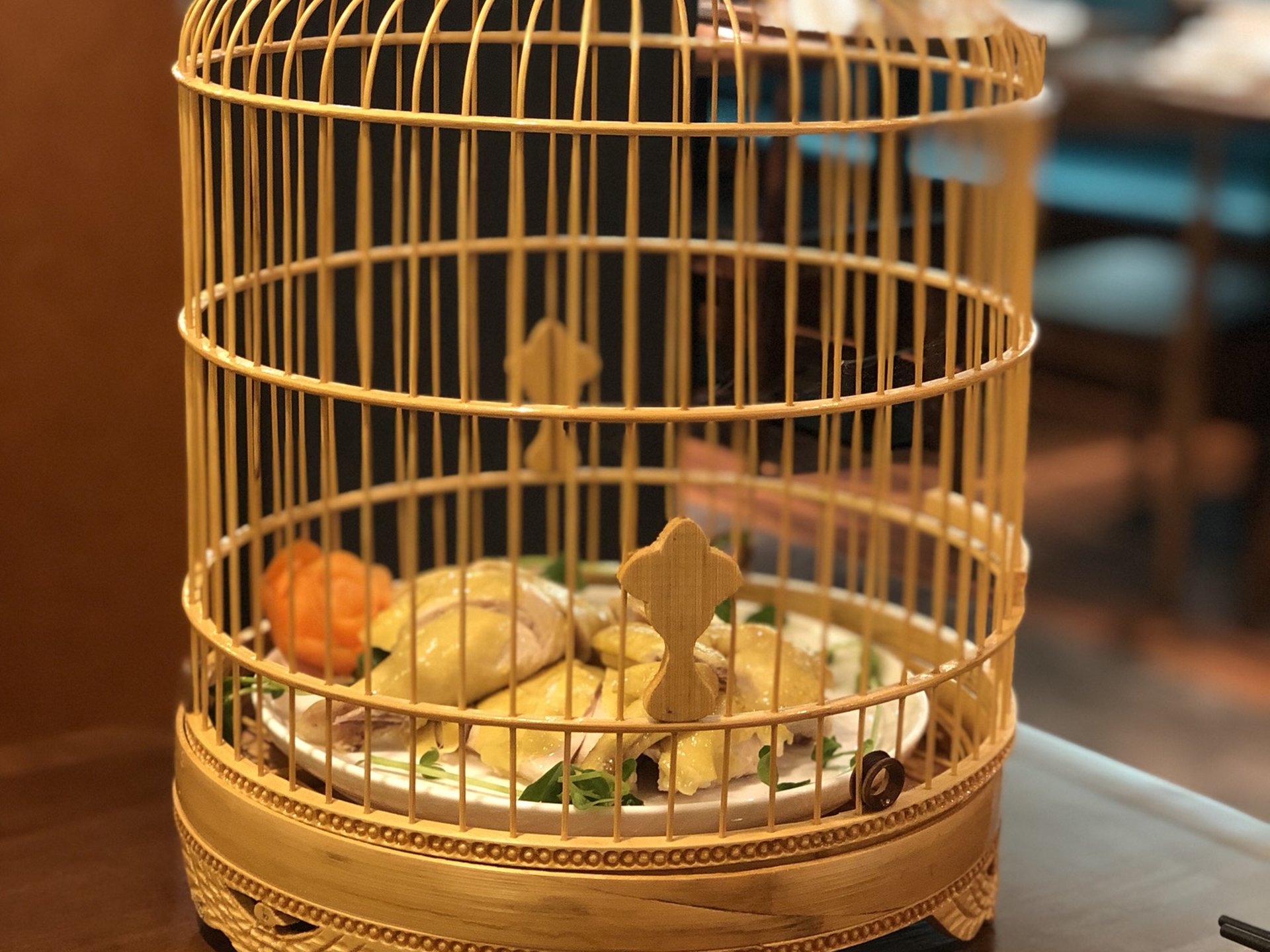 中華もインスタ映えの時代⁉「漁見(ユジェン)」蔵前で出会う新しいビジュアル料理