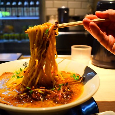 らーめん 雲雀 エストフードホール