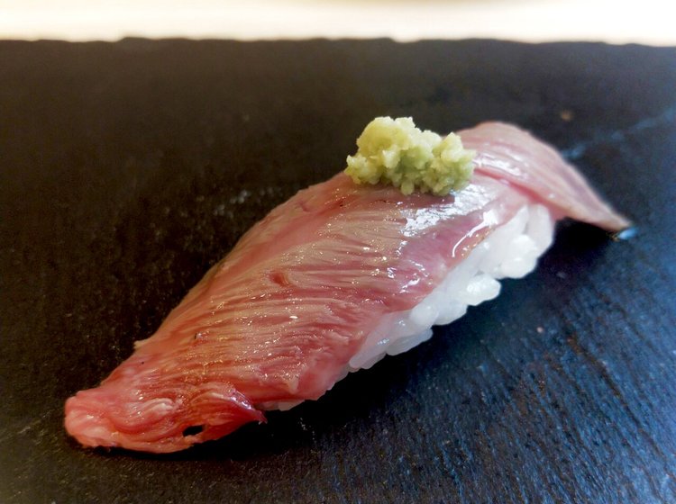 静岡で一番おいしい肉寿司に出会った 駅近くにあるおすすめお肉居酒屋 ミート吉田 Playlife プレイライフ