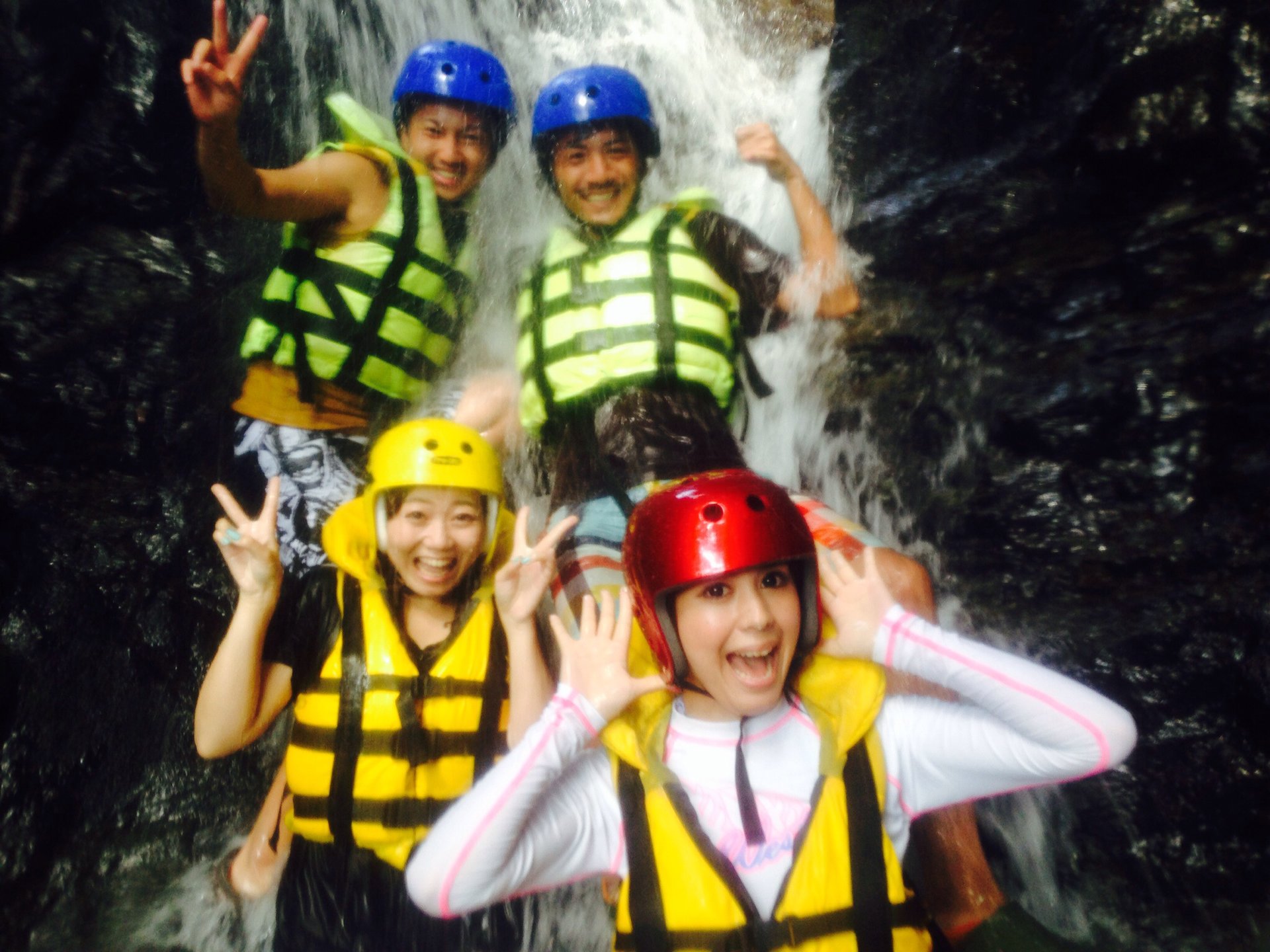 【秋こそラフティングドライブ】埼玉県秩父でラフティングからのコスパ最高の穴場温泉「花湯の森」