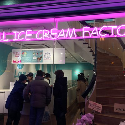 【閉店】ロールアイスクリームファクトリー 道頓堀店