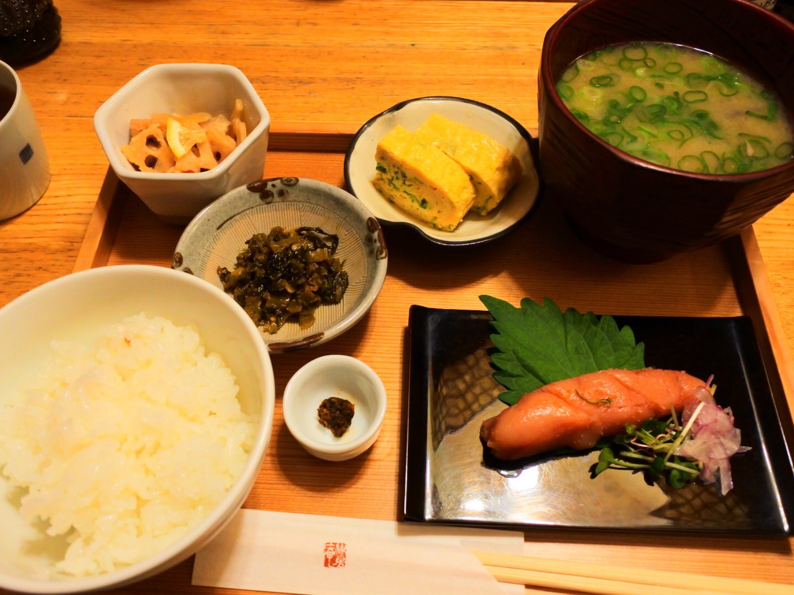 駅近 グルメ 福岡に来たならこれを味わなければ帰れない 極上の明太子定食が食べられるお店 Playlife プレイライフ