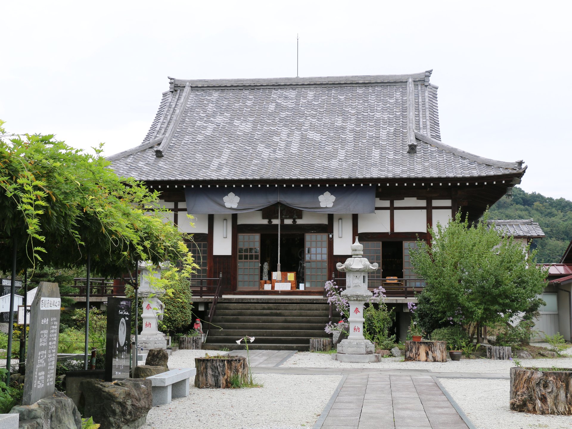 長瀞で少し早い秋を感じよう♪秋の七草寺めぐり「多宝寺」ではバルーンフラワー”桔梗”がお出迎え♡