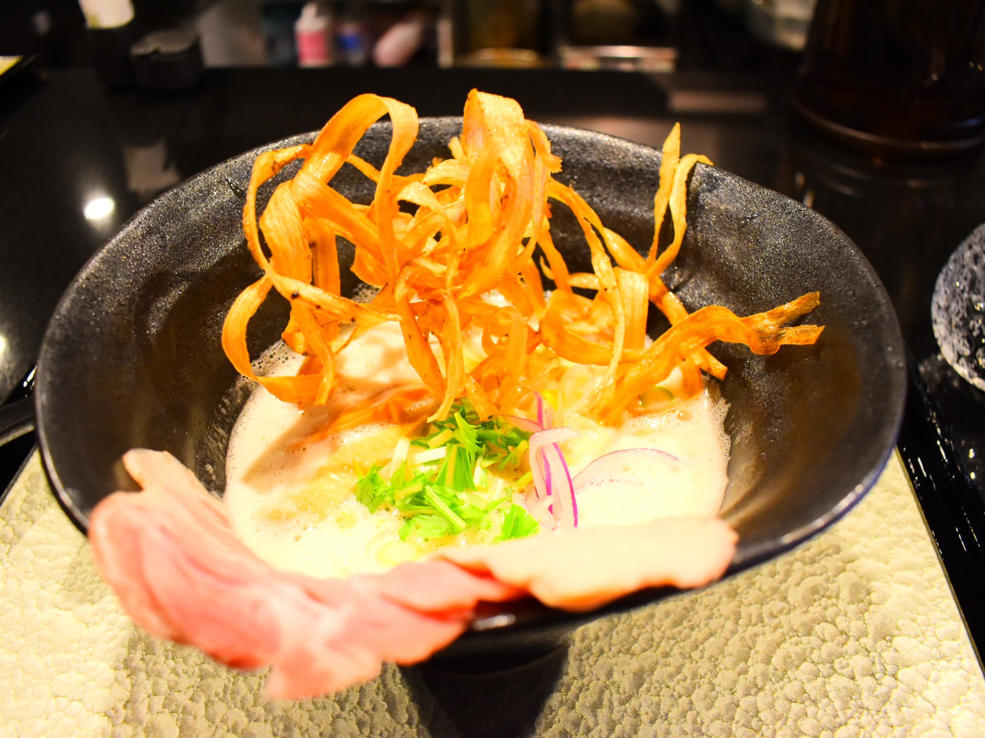 超極秘！心斎橋の行列のできる鶏soba座銀が実は神戸でも食べられるって知ってた？人気の観光地を散策♩