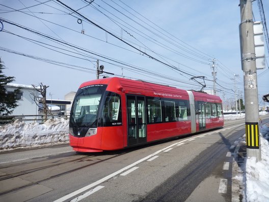 富山駅