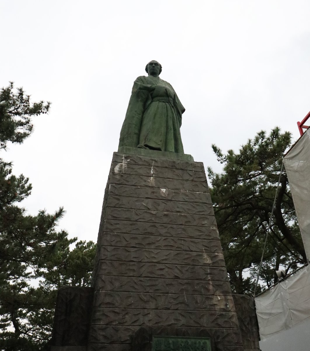 坂本龍馬銅像