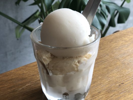 Bridge COFFEE&ICECREAM（ブリッジコーヒーアンドアイスクリーム）