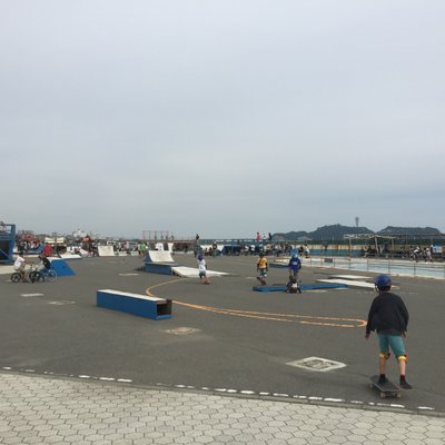 鵠沼海浜公園スケートパーク