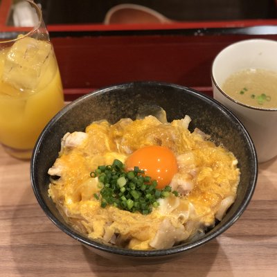 親子丼専門店 ○勝