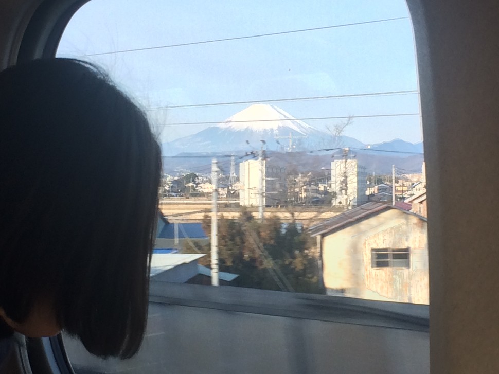 電車で行けるコスパ最高の日帰り女子旅 東京から一番近いリゾート初島で遊ぼう Playlife プレイライフ