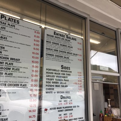 Diamond Head Market & Grill （ダイヤモンドヘッド・マーケット＆グリル） 