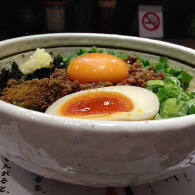 麺屋はなび 新宿店