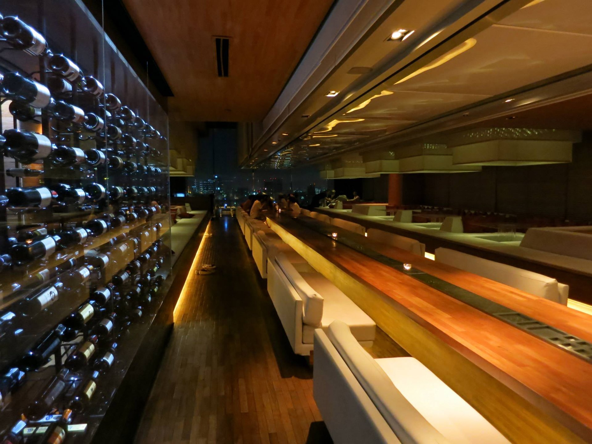【絶景夜景】バンコクでベスト３に入る人気ナイトレストラン☆LONGTABLE（ロングテーブル）