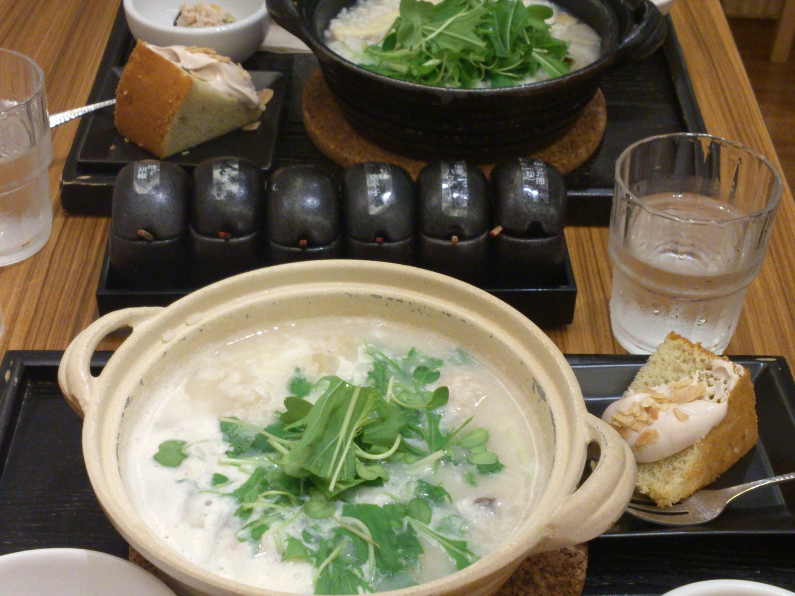 茶鍋cafe saryo サンシャインシティ店 （チャナベカフェ　サリョウ）
