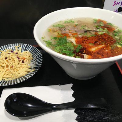 中国蘭州牛肉ラーメン 国壱麺