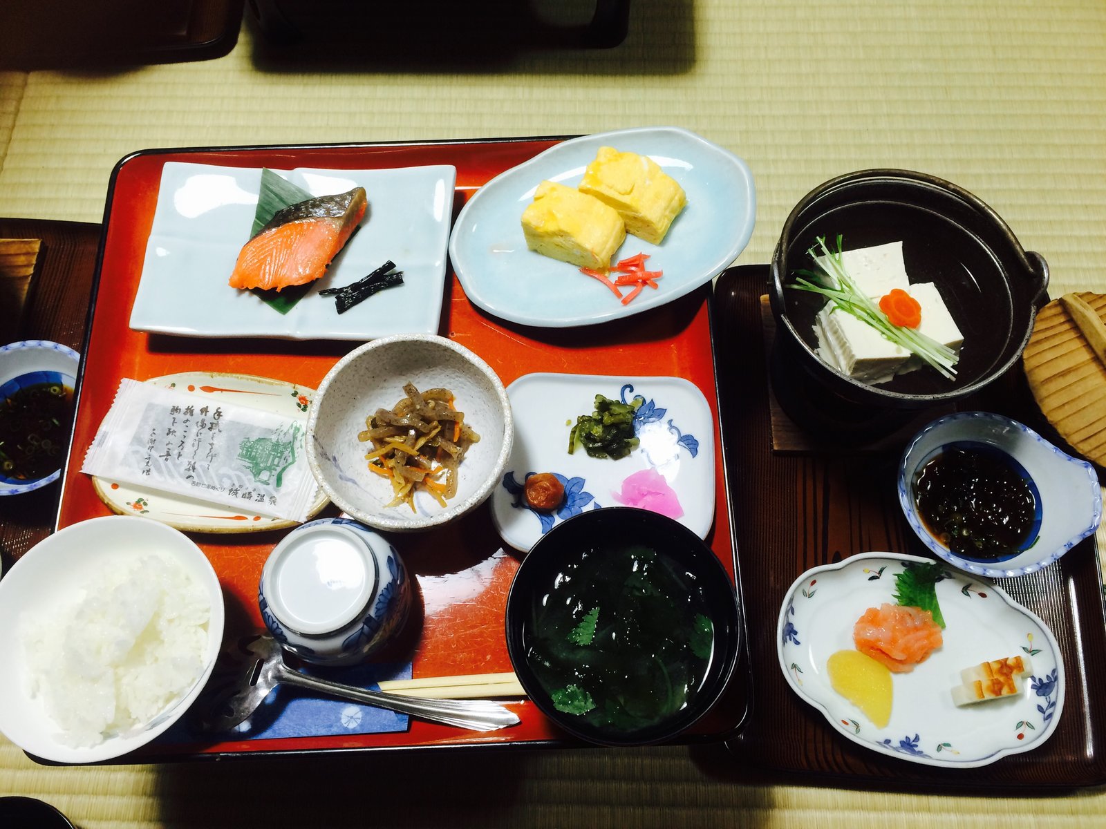 月本屋旅館