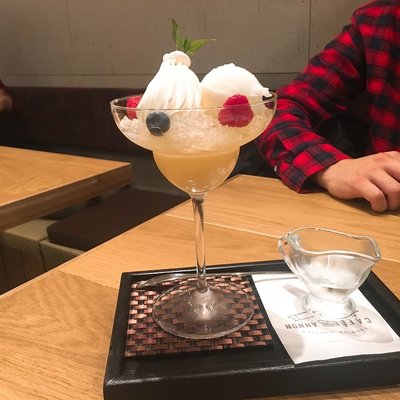 カフェ アンノン