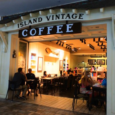 Island Vintage Coffee Royal Hawaiian Center 