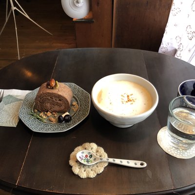 Cafe オリーブと鳩