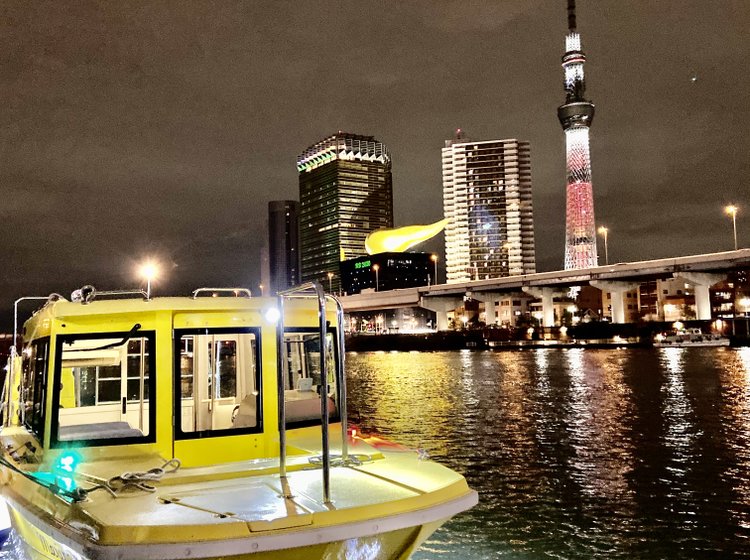 海から見えるレインボーブリッジやお台場 東京ウォータータクシーおすすめ観光 水上バスより激安で乗船 Playlife プレイライフ