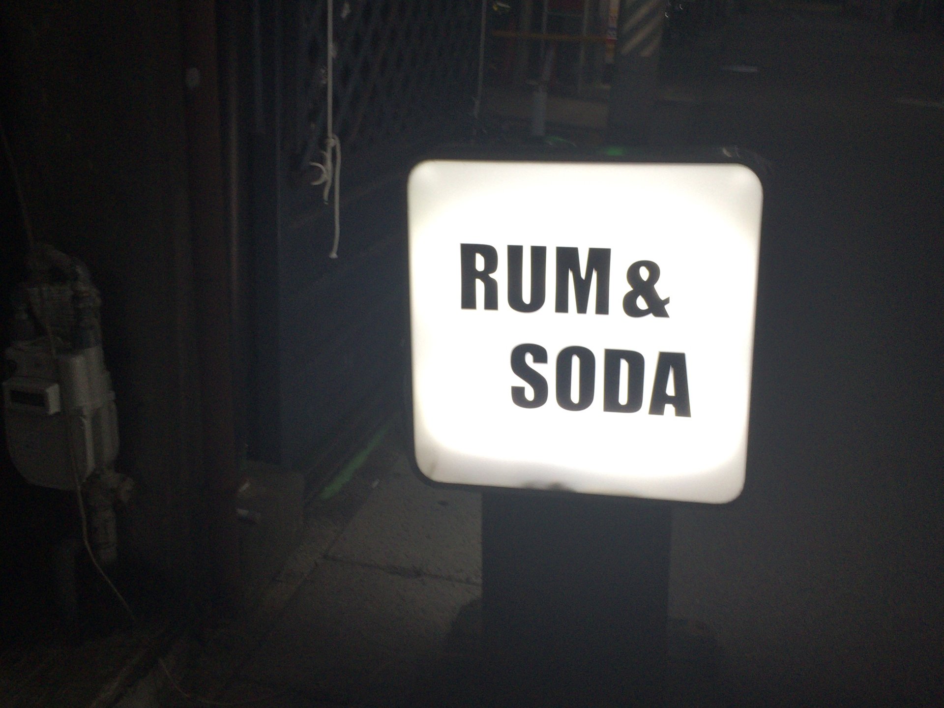 RUM&SODA