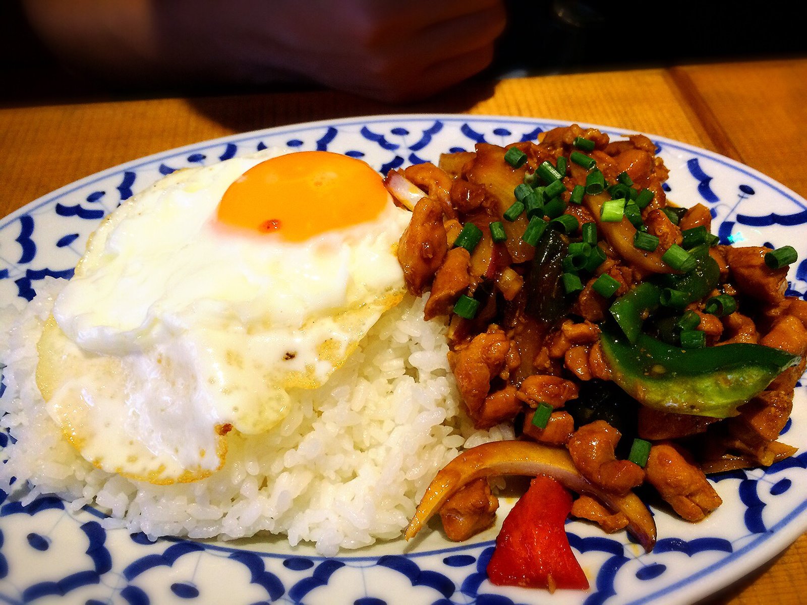 アジアン料理サティー