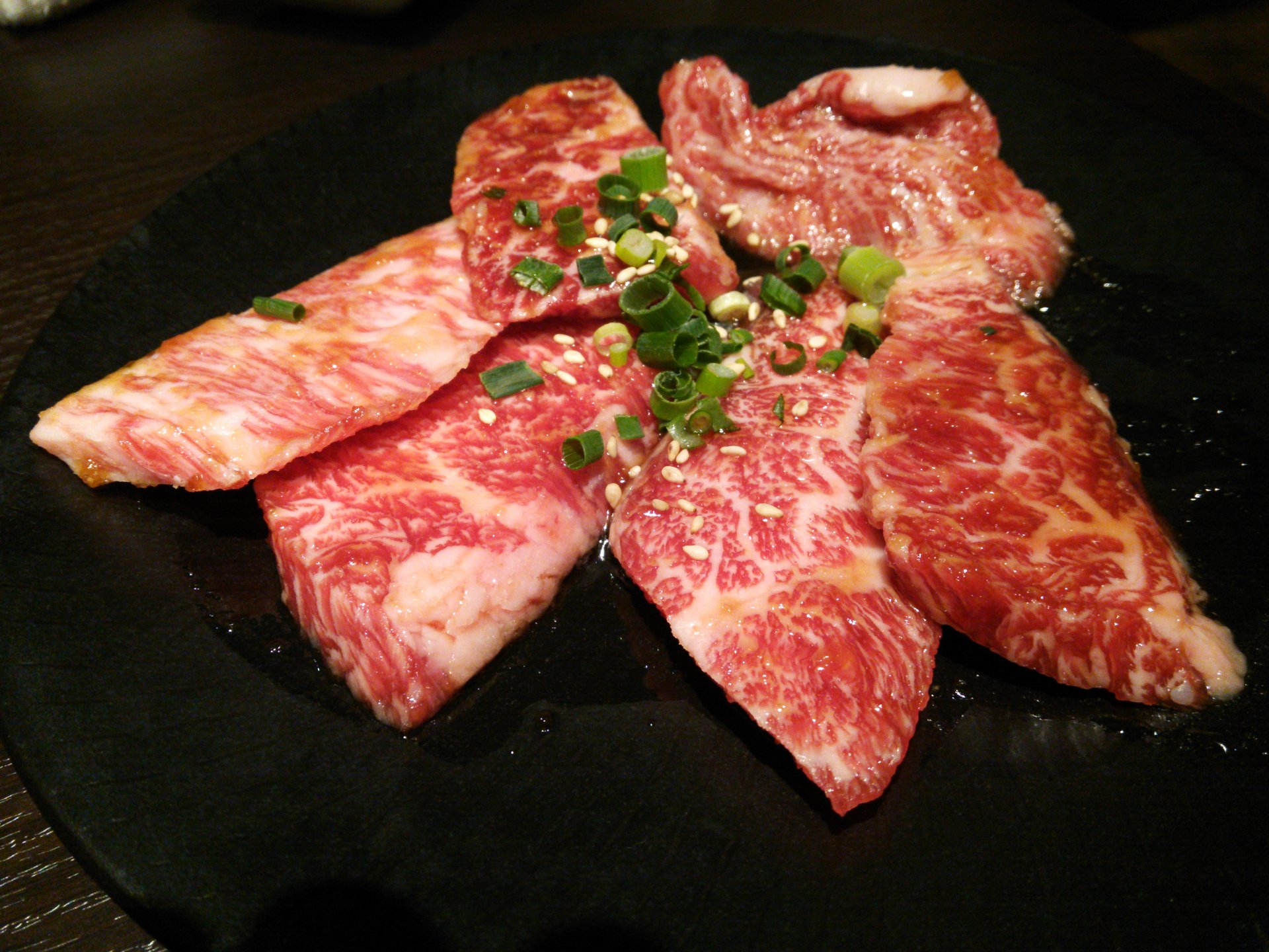 渋谷で焼肉、ホルモンを食べるなら徳ちゃんで！石焼ビビンバもオススメです！