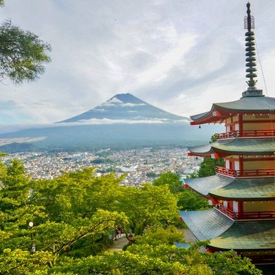 新倉山浅間公園